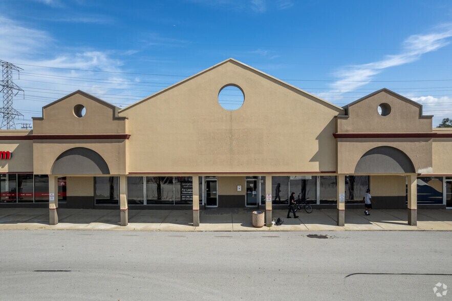 More Photos Of 330-518 Georgetown Sq, Wood Dale Unknown For Lease