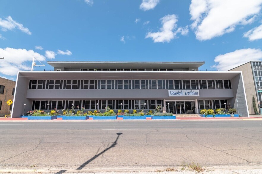 More Photos Of 200 W Illinois Ave, Midland Office For Sale