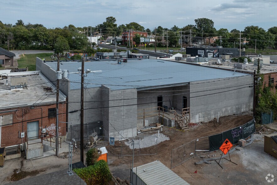 More Photos Of 1738 S Boston Ave, Tulsa General Retail For Lease