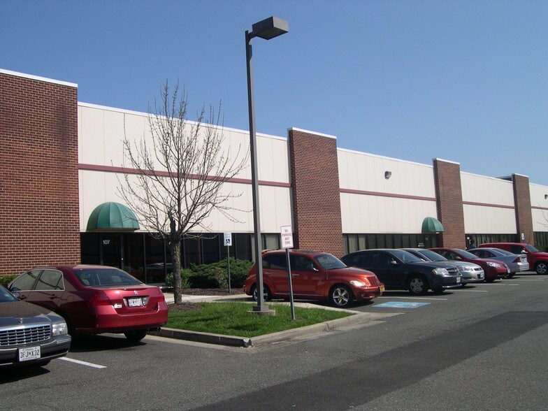 More Photos Of 16000 Trade Zone Ave, Upper Marlboro Light Manufacturing For Lease