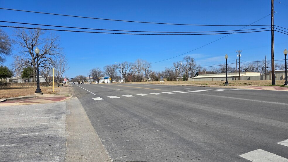 More Photos Of 103 S 8th St, Temple Land For Lease