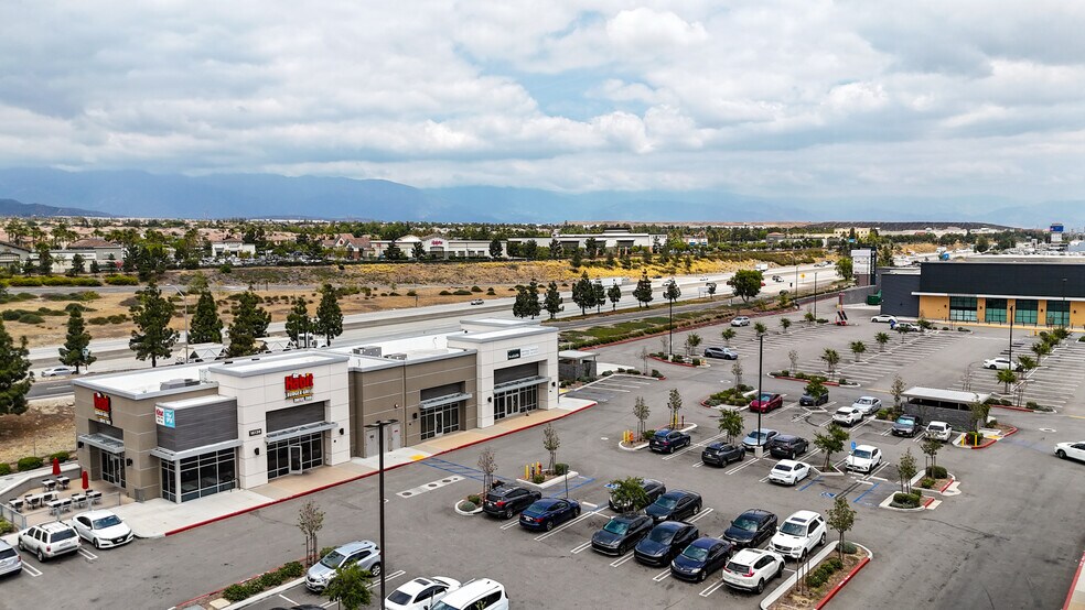 More Photos Of 16138-16164 S Highland Ave, Fontana General Retail For Sale