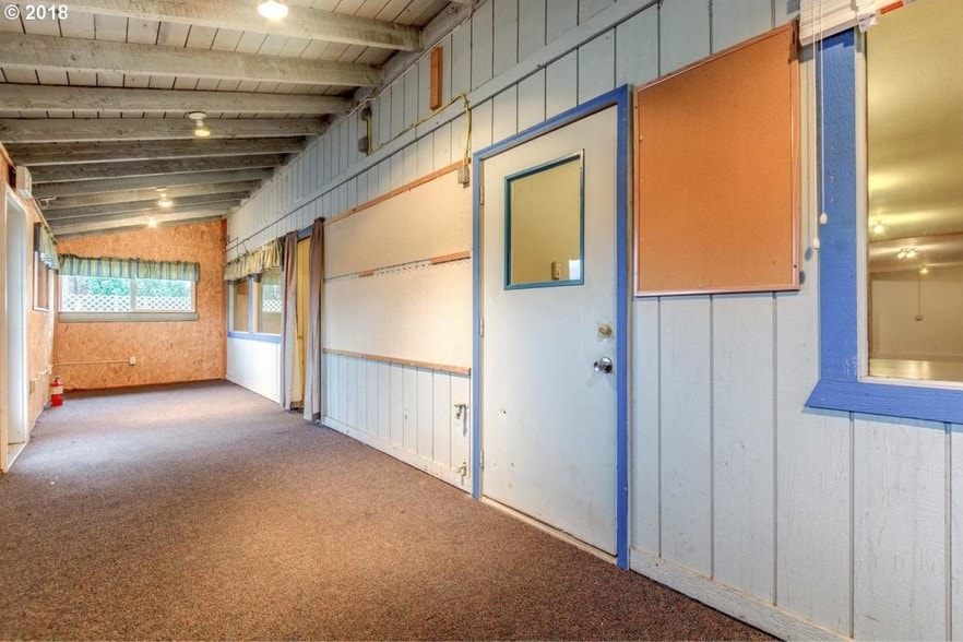 More Photos Of 39618 NE 216th Ave, Amboy Freestanding For Sale