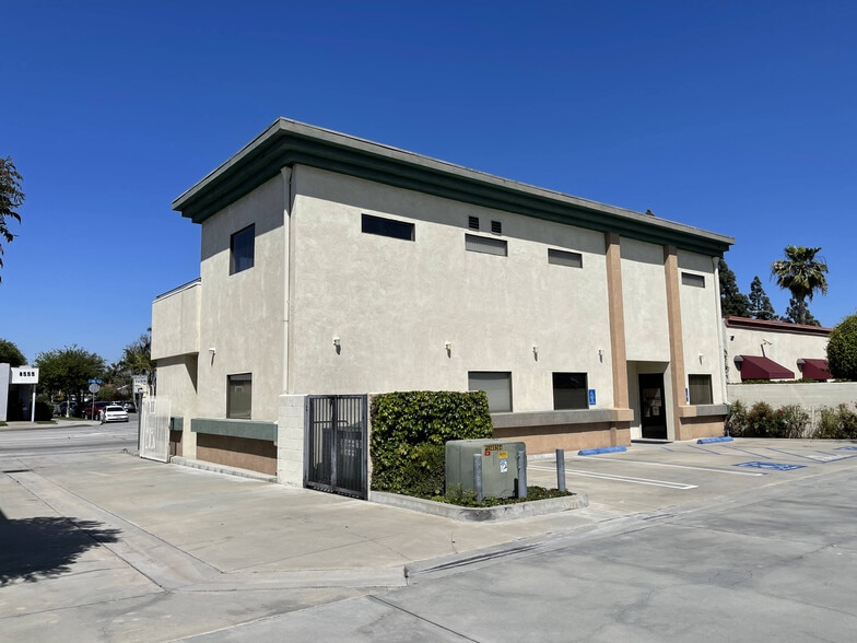 More Photos Of 8556 Florence Ave, Downey Loft Creative Space For Sale