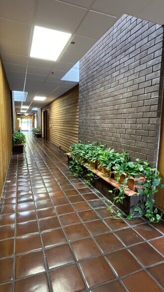 More Photos Of 159 E Live Oak Ave, Arcadia Office For Lease