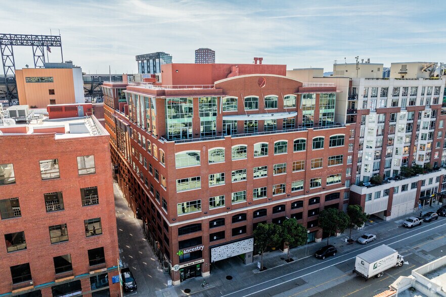 More Photos Of 153 Townsend St, San Francisco Office For Lease