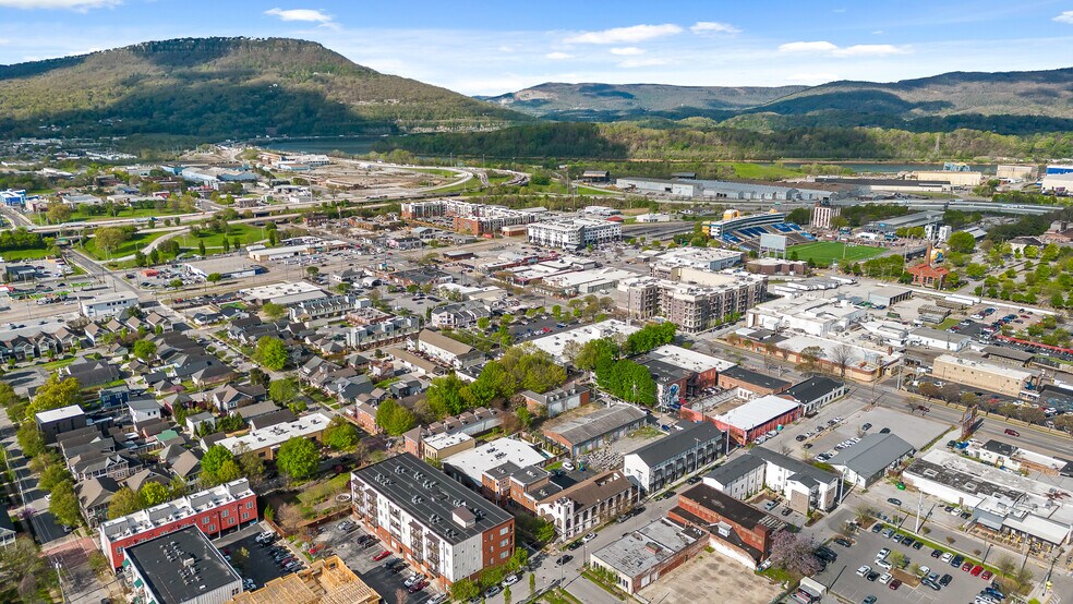 More Photos Of 1808 Cowart St, Chattanooga Apartments For Sale