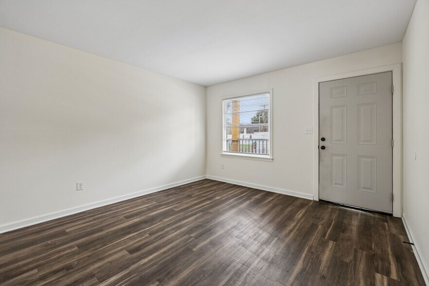 More Photos Of 183 Campbell St, Jackson Apartments For Sale