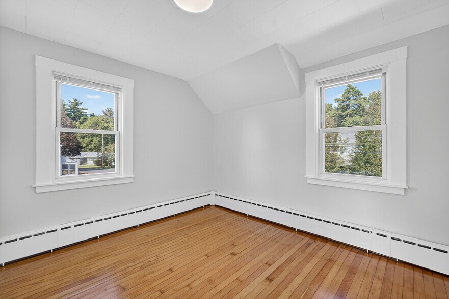 More Photos Of 18 Perry Ave, Nashua Apartments For Sale