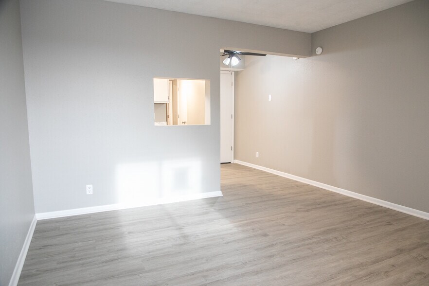 More Photos Of 4206 Frances St, Omaha Apartments For Sale
