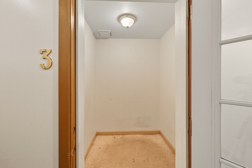 More Photos Of 328-332 W Main St, Merced Storefront For Lease