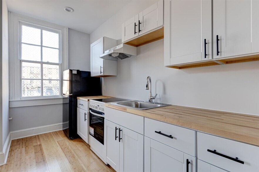 More Photos Of 2116 N Charles St, Baltimore Apartments For Sale