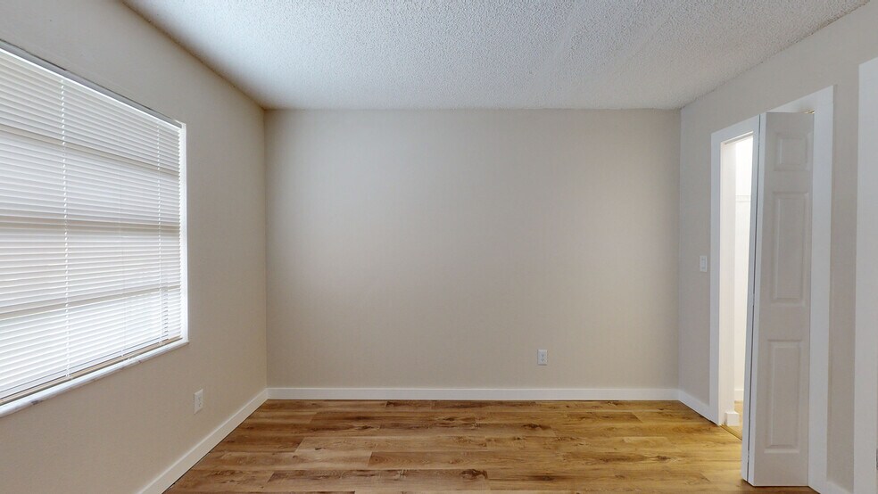 More Photos Of 7786 62nd St N, Pinellas Park Apartments For Sale