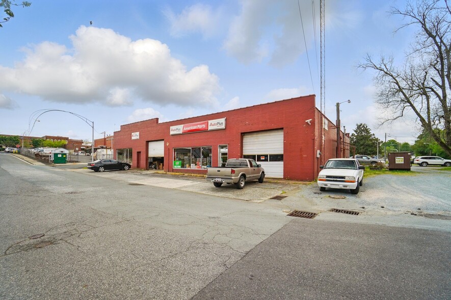 More Photos Of 315 W Morgan St, Monroe Auto Repair For Sale