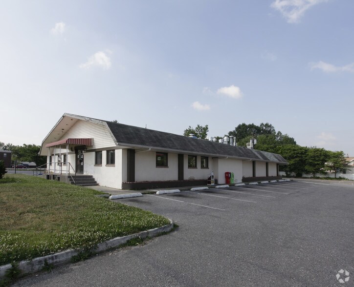 More Photos Of 510 S White Horse Pike, Magnolia Restaurant For Sale