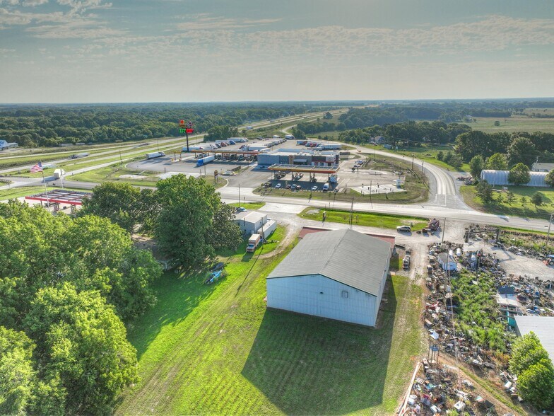 More Photos Of 2583 High St, Sarcoxie Freestanding For Sale