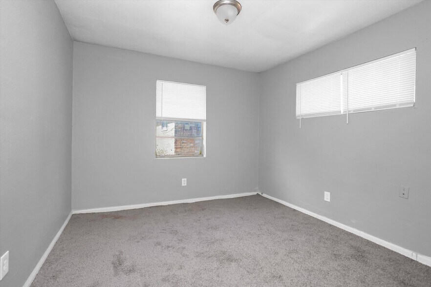 More Photos Of 3908 Woolworth St, Houston Apartments For Sale