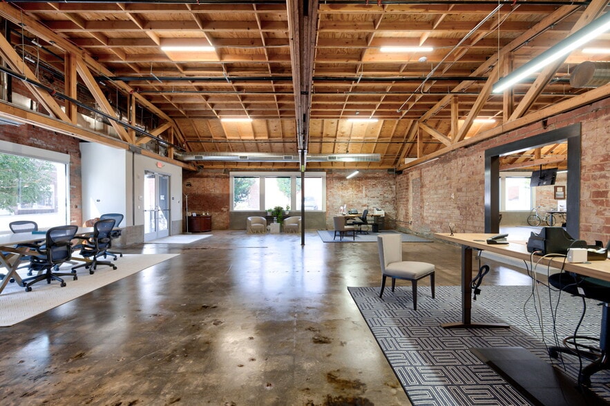 More Photos Of 111 NW 8th St, Oklahoma City Office For Sale