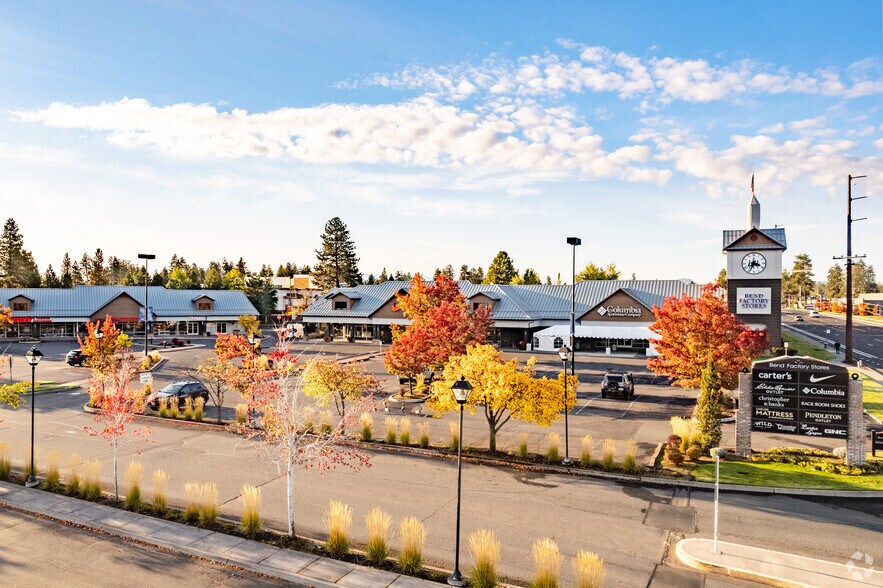 More Photos Of 61334 S Highway 97, Bend Unknown For Lease