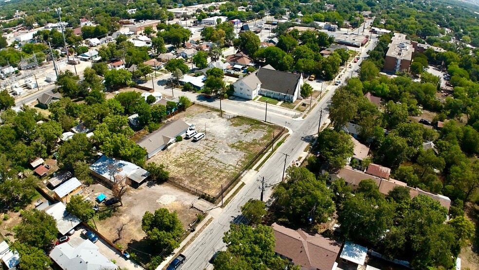 More Photos Of 507 E Mayfield Blvd, San Antonio Religious Facility For Sale