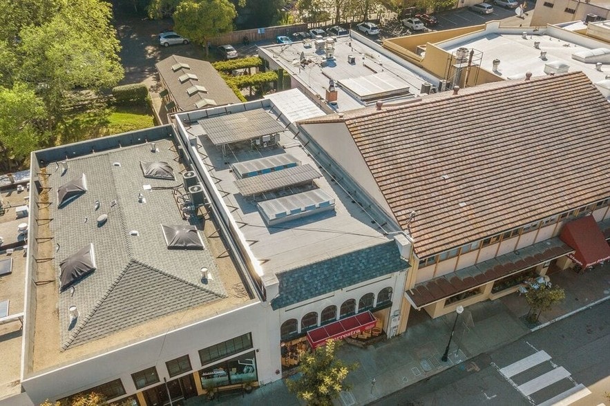 More Photos Of 30 Miller Ave, Mill Valley Storefront For Sale