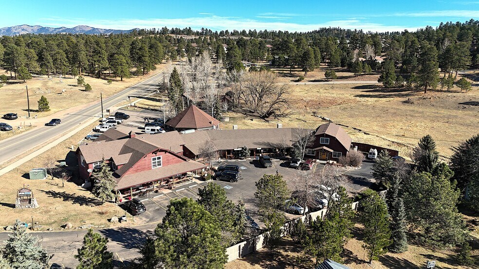 More Photos Of 1552 Bergen Pky, Evergreen General Retail For Sale