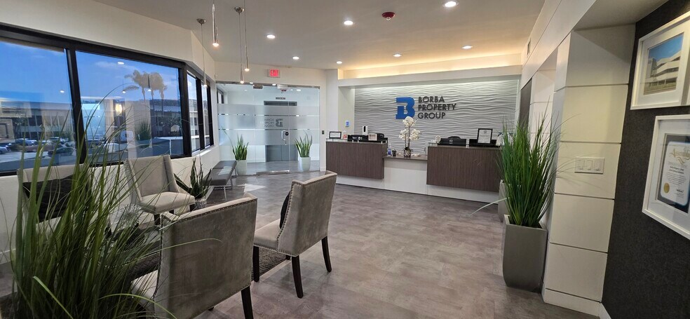More Photos Of 3229 E Spring St, Long Beach Office For Lease