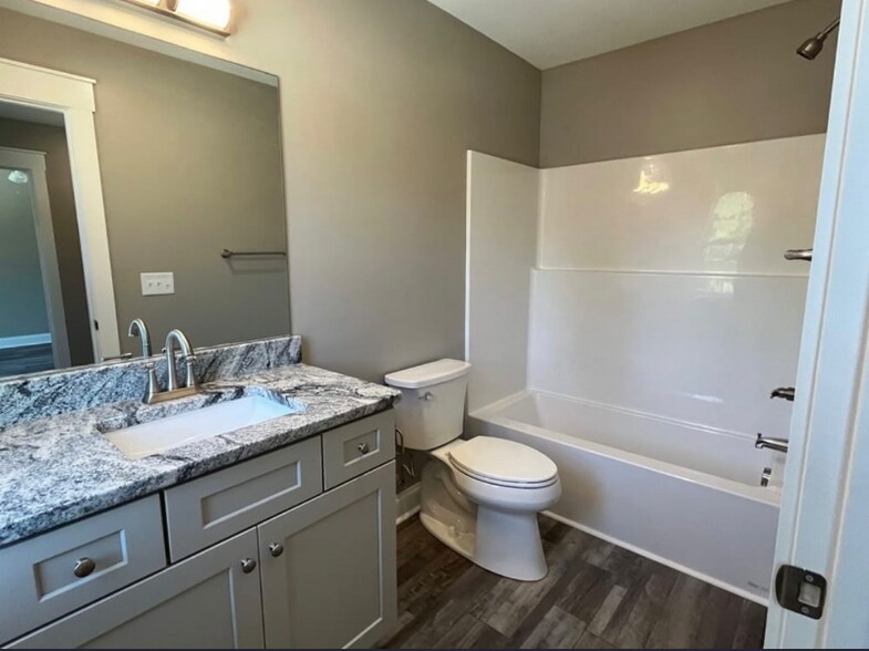 More Photos Of 112 Wildwood Rd NE, Dalton Multifamily For Sale