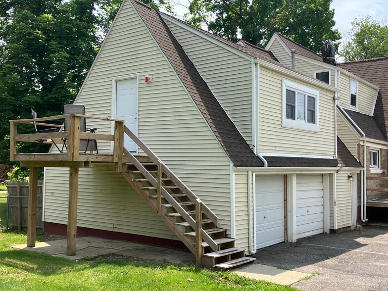 More Photos Of 259 S Lake Pleasant Rd, Attica Apartments For Sale