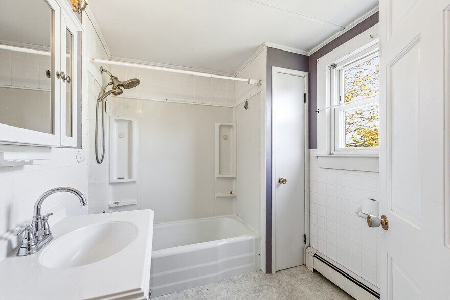 More Photos Of 51 Chestnut St, Rochester Apartments For Sale