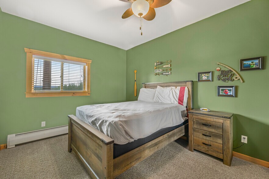 More Photos Of 1665 Whisper Ridge Rd, Ashton Hotel For Sale