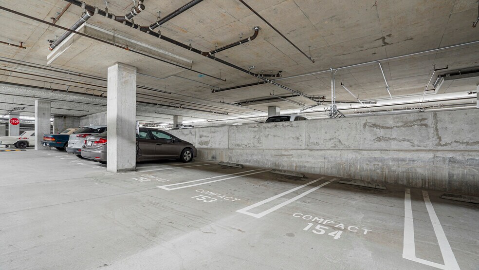 More Photos Of 200 Brannan St, San Francisco Apartments For Sale