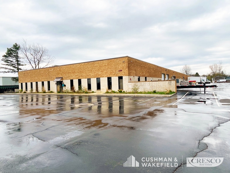 Primary Photo Of 2288-2290 E Aurora Rd, Twinsburg Manufacturing For Sale