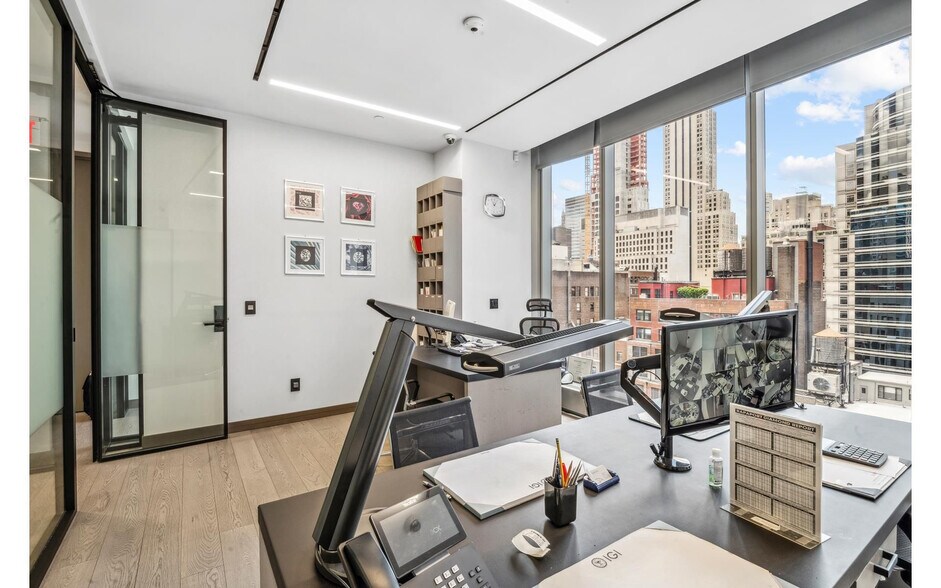 More Photos Of 50 W 47th St, New York Office Residential For Sale