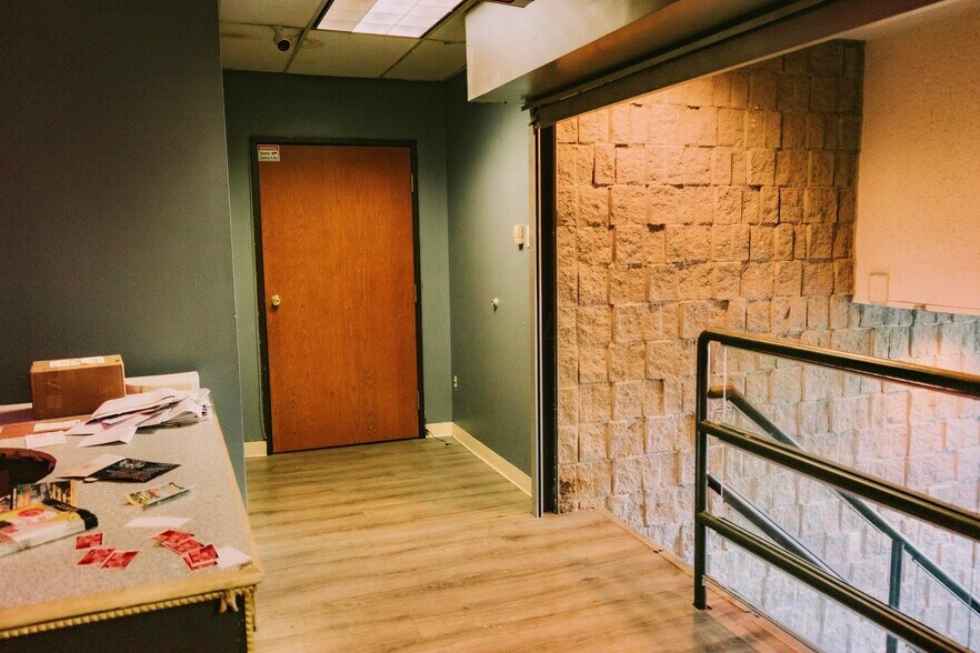 More Photos Of 3055 Templeton Rd, Columbus Loft Creative Space For Sale