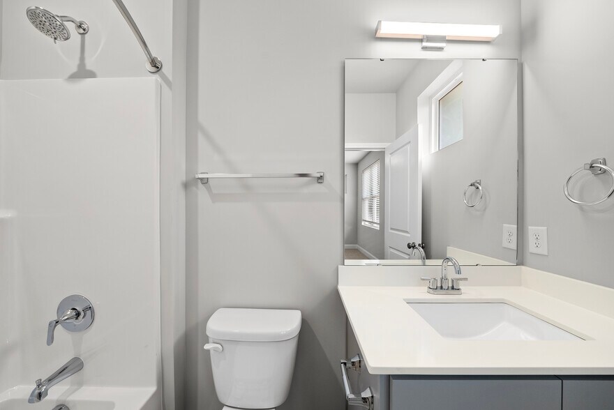 More Photos Of 4204 Reavis Rd, Raleigh Multifamily For Sale