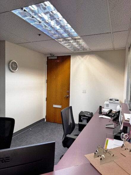 More Photos Of 901 Campus Dr, Daly City Medical For Lease