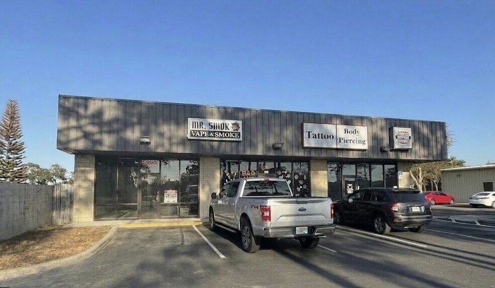 More Photos Of 103 E Boston Rd, Edgewater Freestanding For Lease