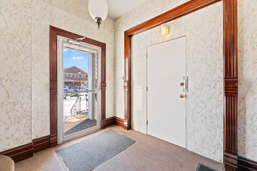 More Photos Of 137 Livingston Ave, New Brunswick Office Residential For Sale