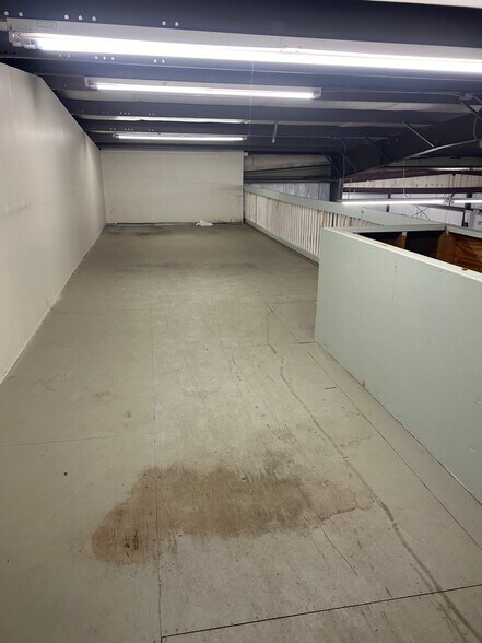 More Photos Of 2131 US Highway 70, Swannanoa Warehouse For Lease