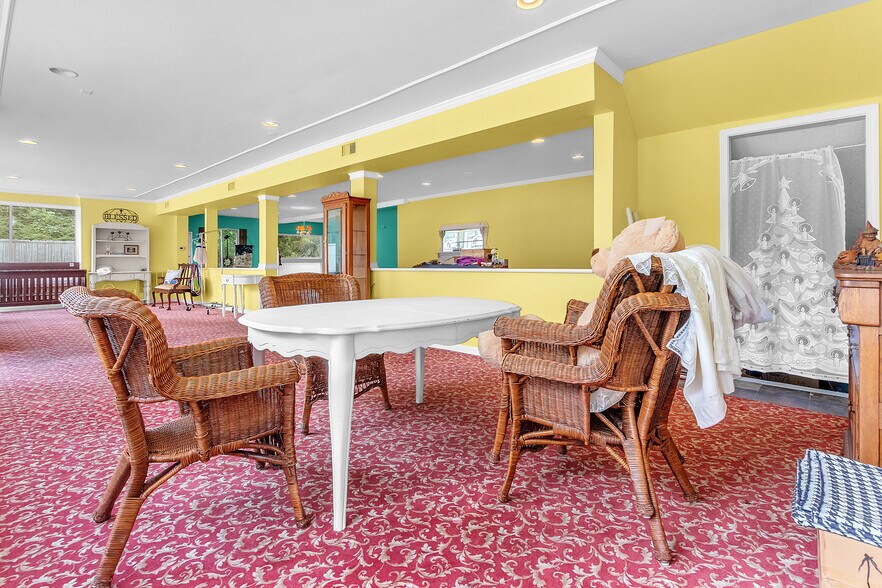 More Photos Of 414 Perry Hill Rd, Montgomery Storefront Retail Office For Sale