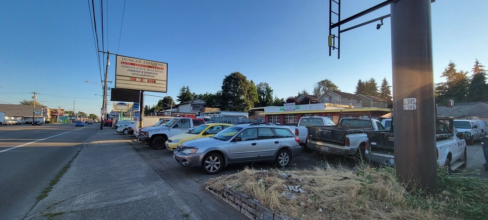 More Photos Of 10735 Aurora Ave N, Seattle Auto Repair For Sale