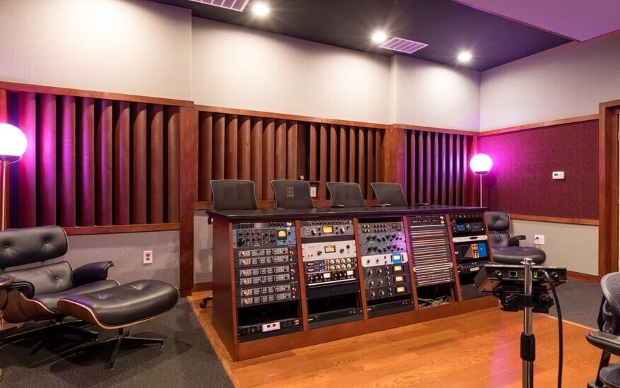 More Photos Of 211 W Avenue 33, Los Angeles Warehouse For Sale