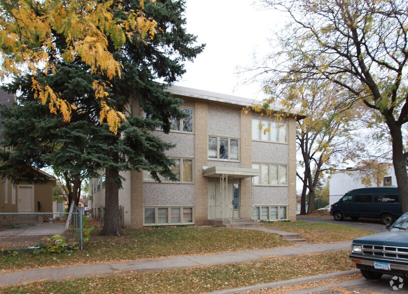 More Photos Of 3010 20th Ave S, Minneapolis Apartments For Sale