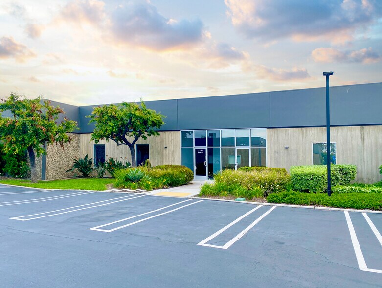 Primary Photo Of 3190 Airport Loop Dr, Costa Mesa Research And Development For Lease