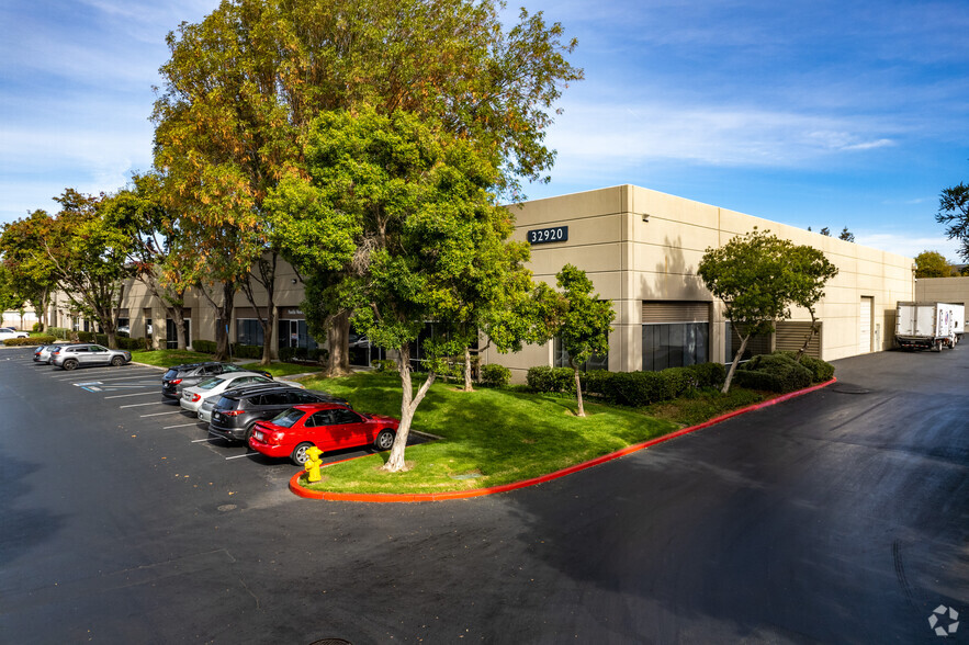 Primary Photo Of 32920 Alvarado Niles Rd, Union City Light Distribution For Lease