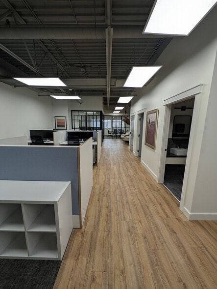 More Photos Of 17210-17318 106th Ave, Edmonton Manufacturing For Sale