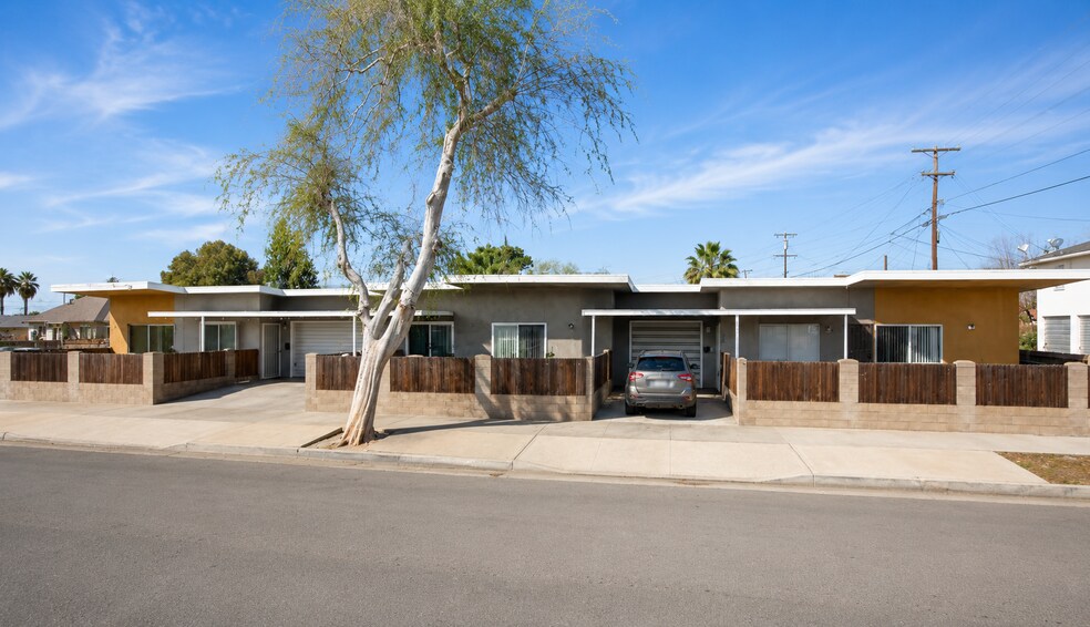Primary Photo Of 1500 Owens St, Bakersfield Multifamily For Sale