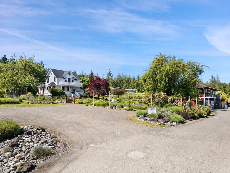 More Photos Of 101 Provence View Ln, Sequim Restaurant For Sale