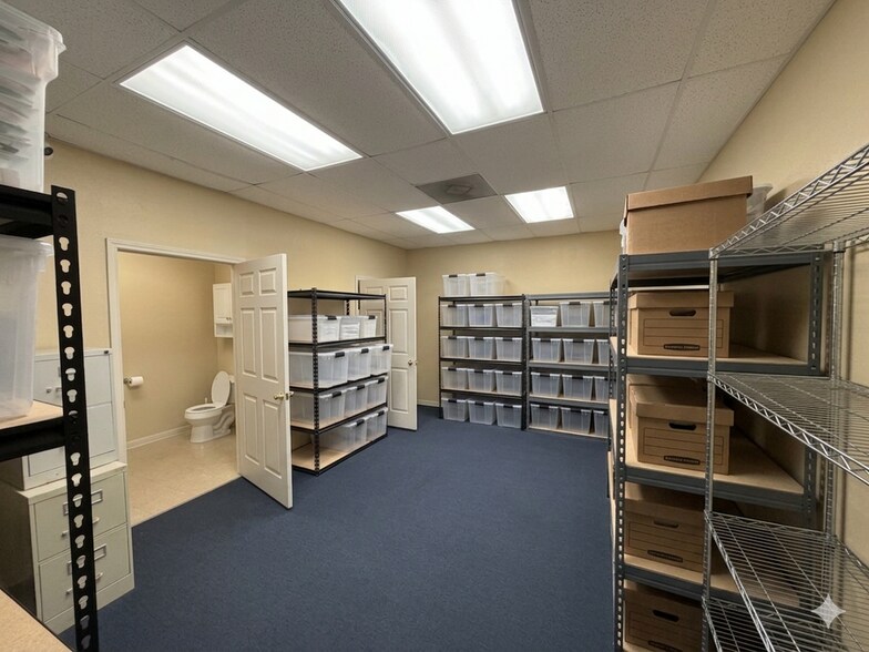 More Photos Of 5502 Burnham Dr, Corpus Christi Loft Creative Space For Lease
